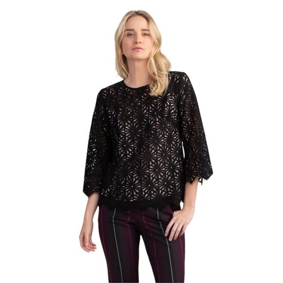 Trina Turk‎ Wilson Black Lace 3/4 Sleeves Blouse Top Black Cream M - Picture 1 of 15